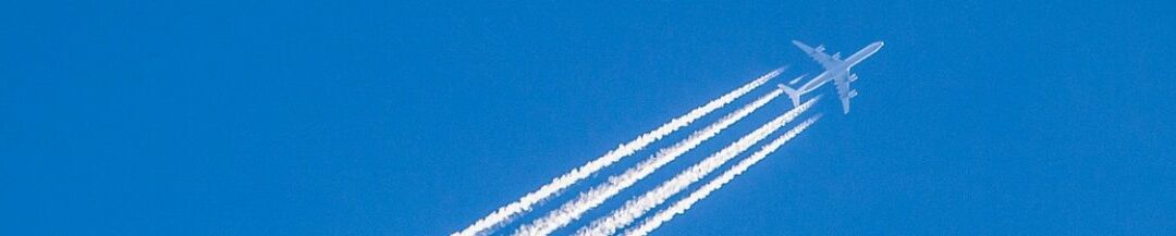 cropped-contrails-1210064_1920-3.jpg